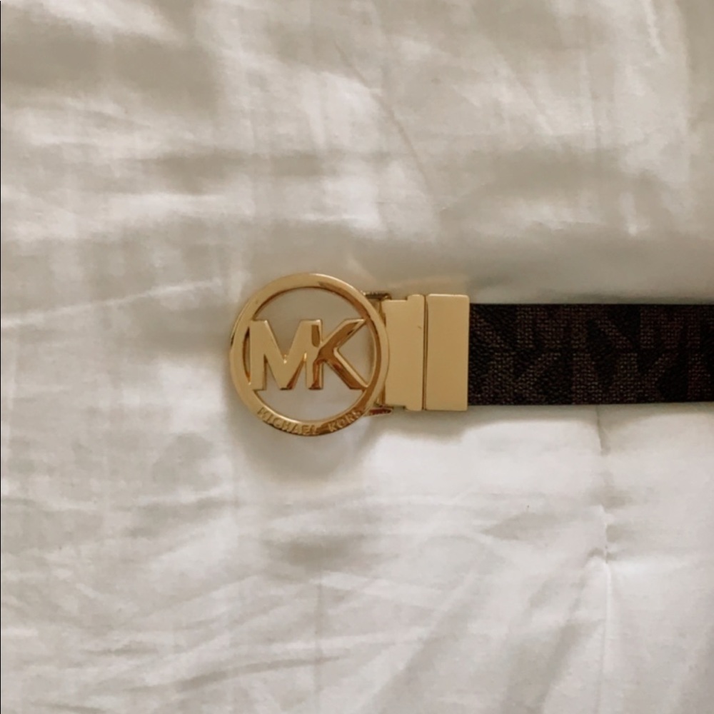 Michael Kors Reversible Logo Signature Buckle Belt